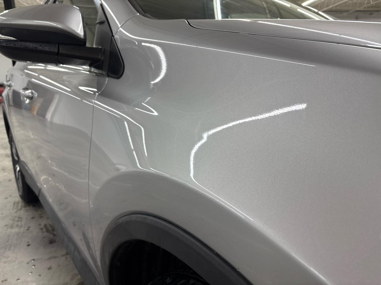 Toyota RAV4 AWD 4dr XLE (Natl) 2016