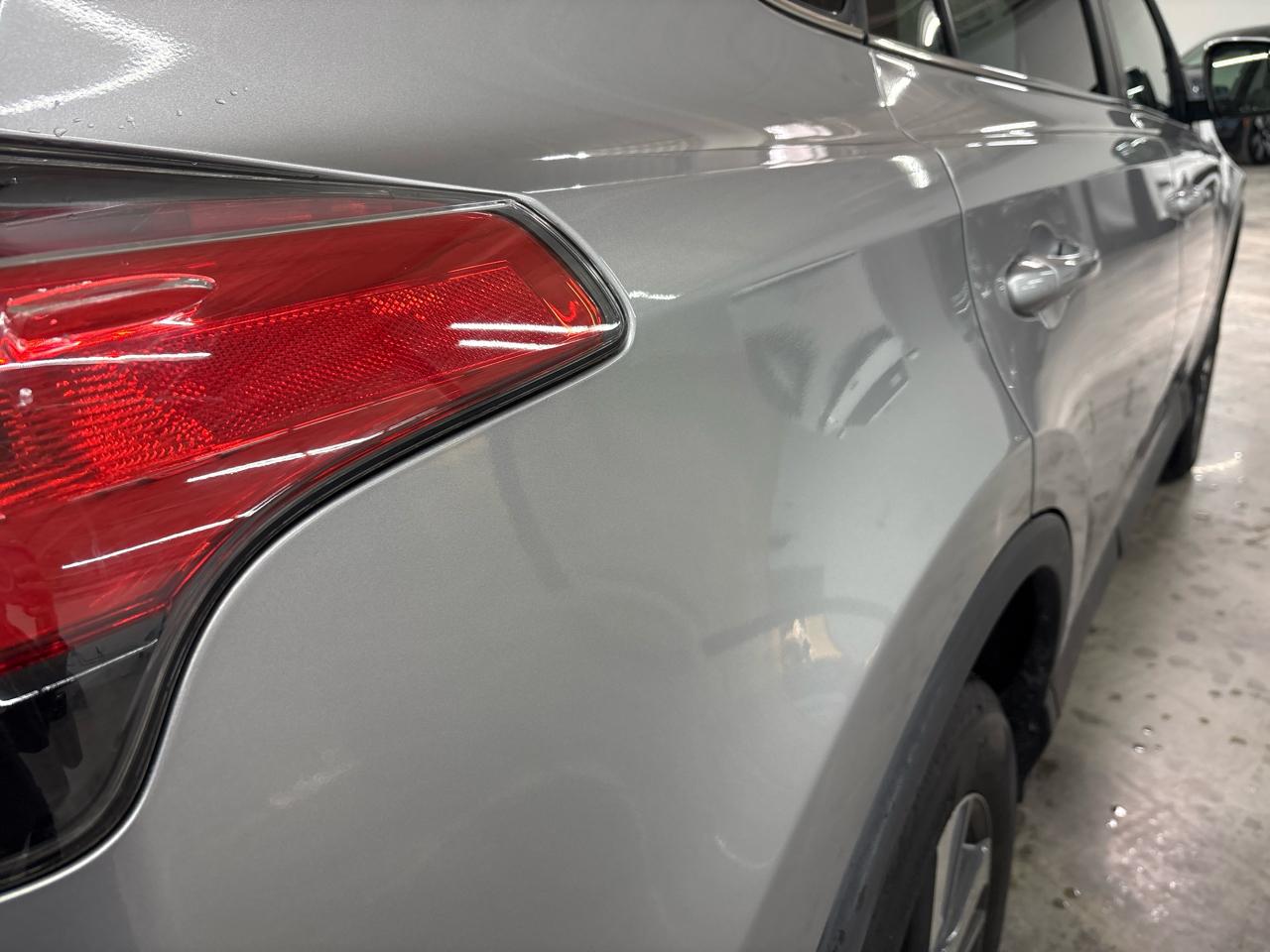 Toyota RAV4 AWD 4dr XLE (Natl) 2016