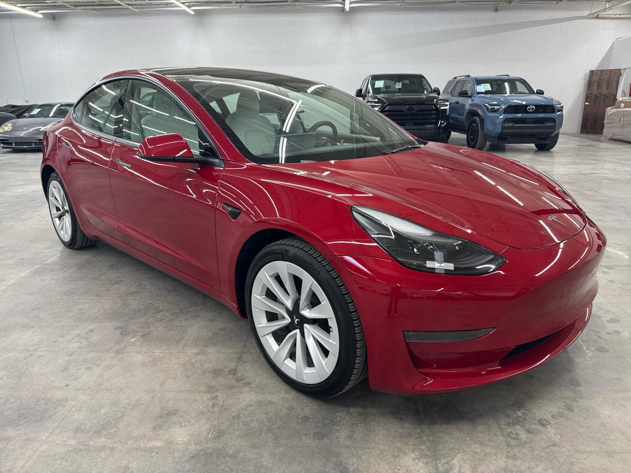 Tesla Model 3 Standard Range Plus RWD 2023
