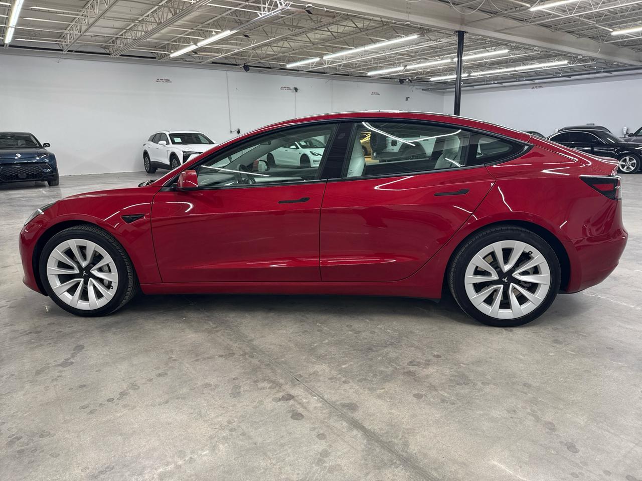 Tesla Model 3 Standard Range Plus RWD 2023