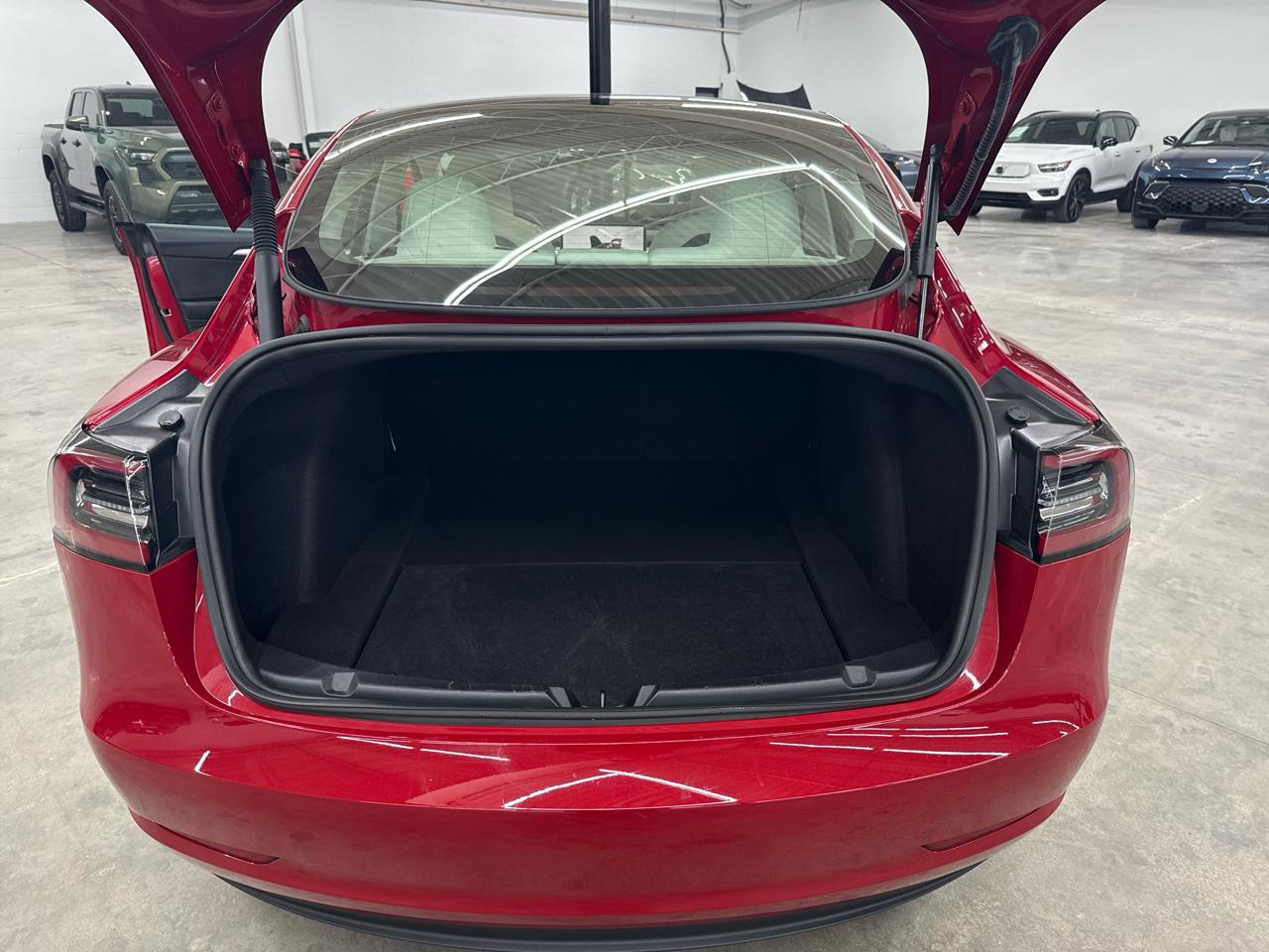 Tesla Model 3 Standard Range Plus RWD 2023