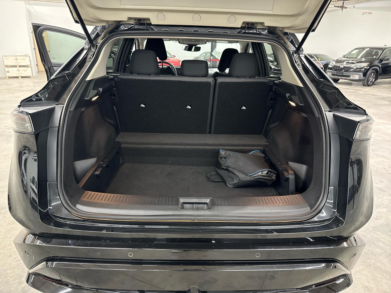 Nissan Ariya VENTURE+ FWD 2023