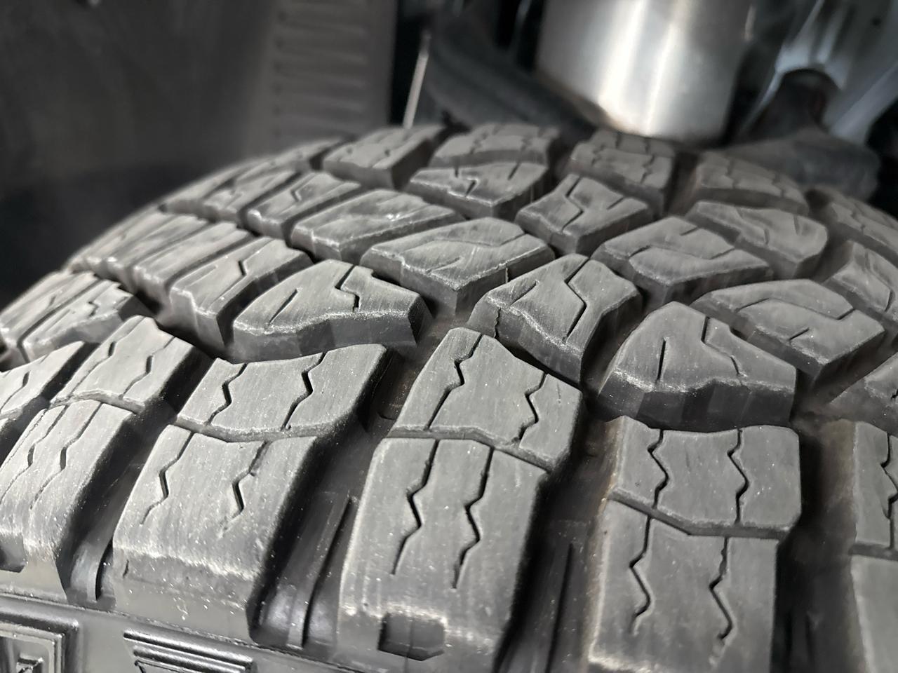 GMC HUMMER EV Pickup e4WD Crew Cab 3X 2025