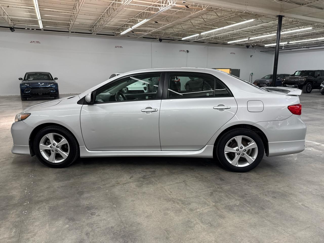 Toyota Corolla S 2013
