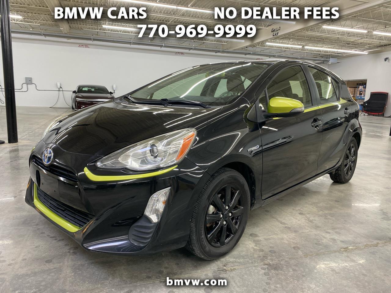 2016 Toyota Prius c Persona Series