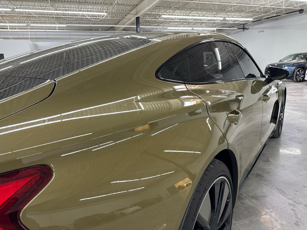 Audi e-tron GT Prestige quattro 2024