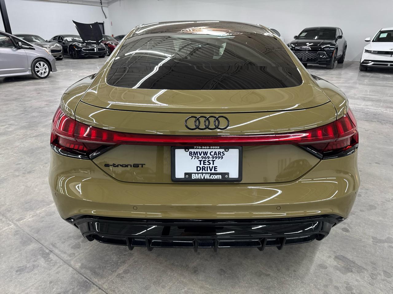 Audi e-tron GT Prestige quattro 2024