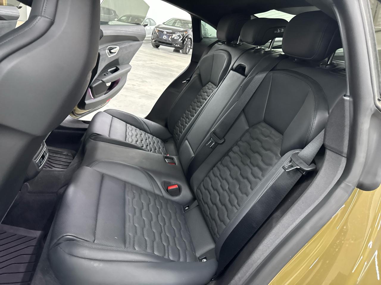 Audi e-tron GT Prestige quattro 2024