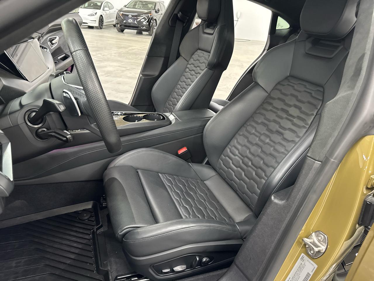 Audi e-tron GT Prestige quattro 2024