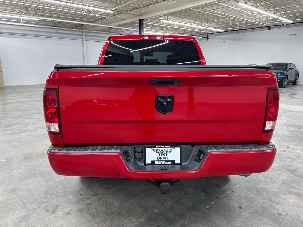 RAM 1500 Express 4x2 Crew Cab 5'7" Box 2018