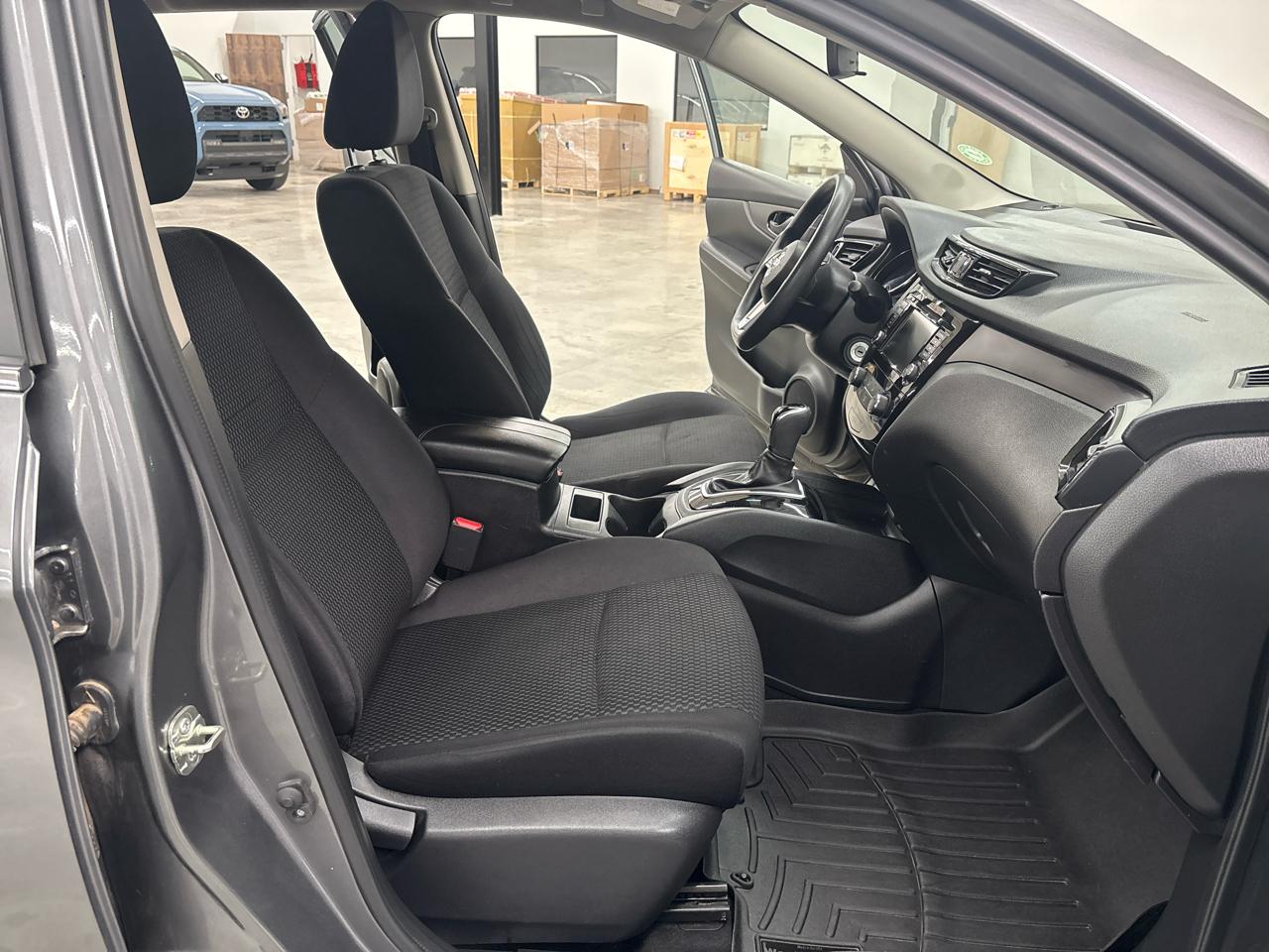 Nissan Rogue Sport FWD S 2021