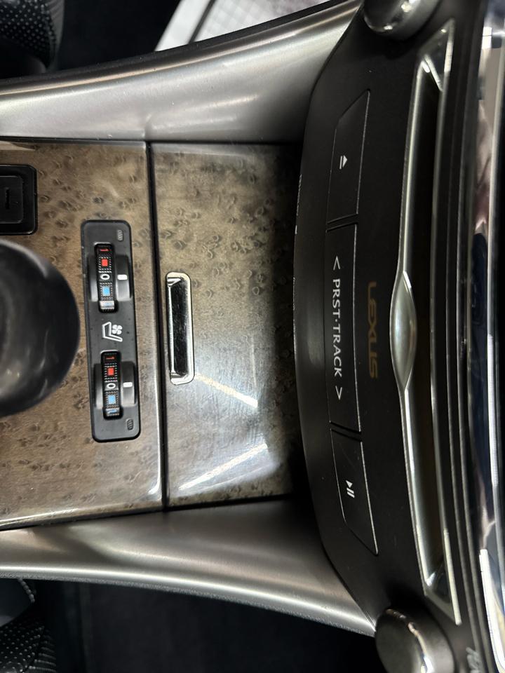 Lexus IS 250C 2dr Conv Auto 2013