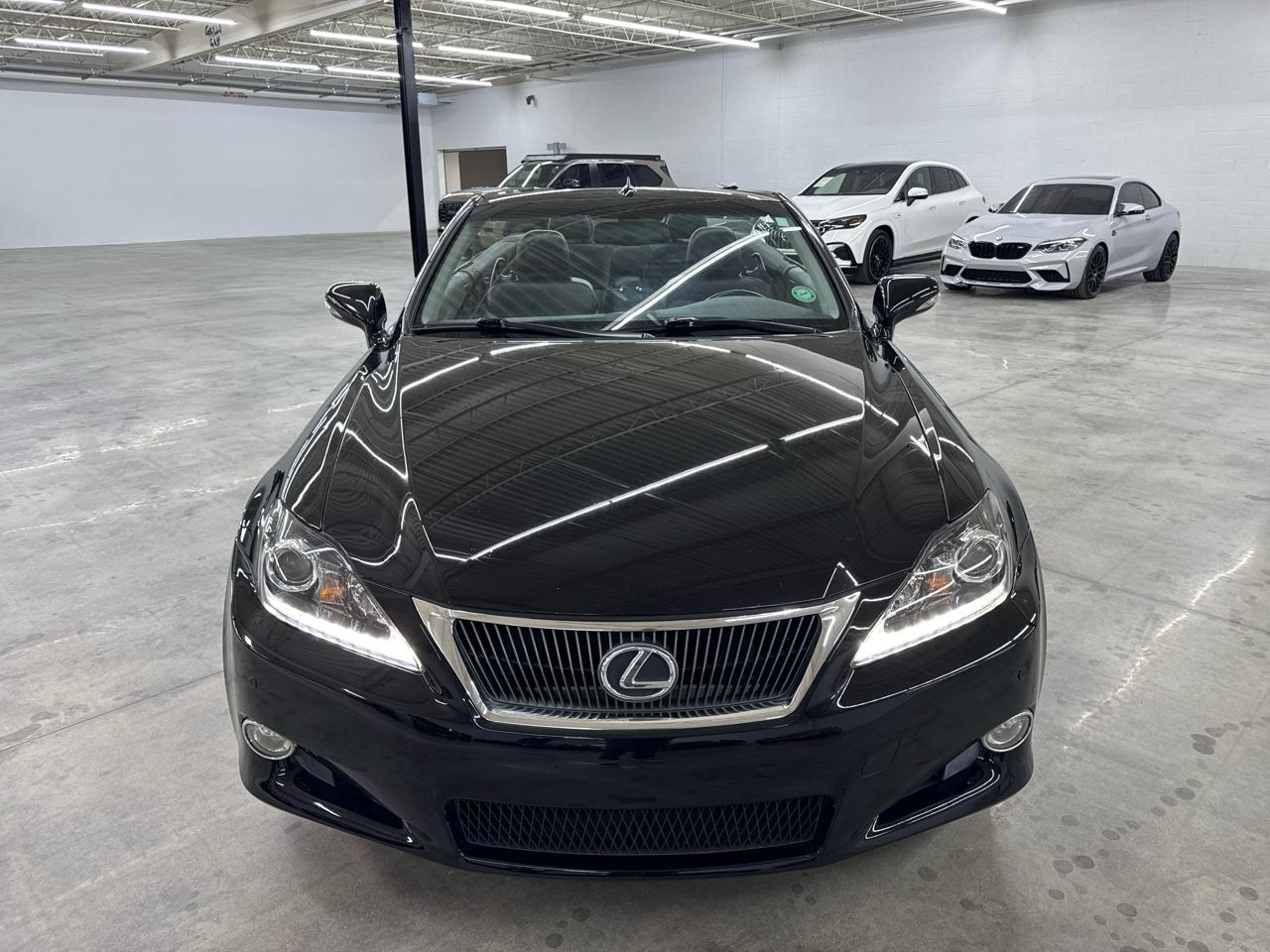 Lexus IS 250C 2dr Conv Auto 2013