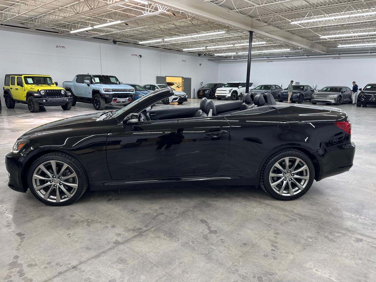 Lexus IS 250C 2dr Conv Auto 2013