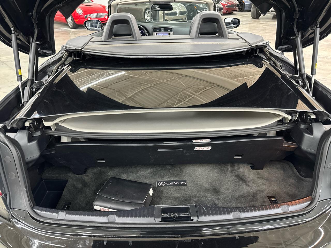 Lexus IS 250C 2dr Conv Auto 2013