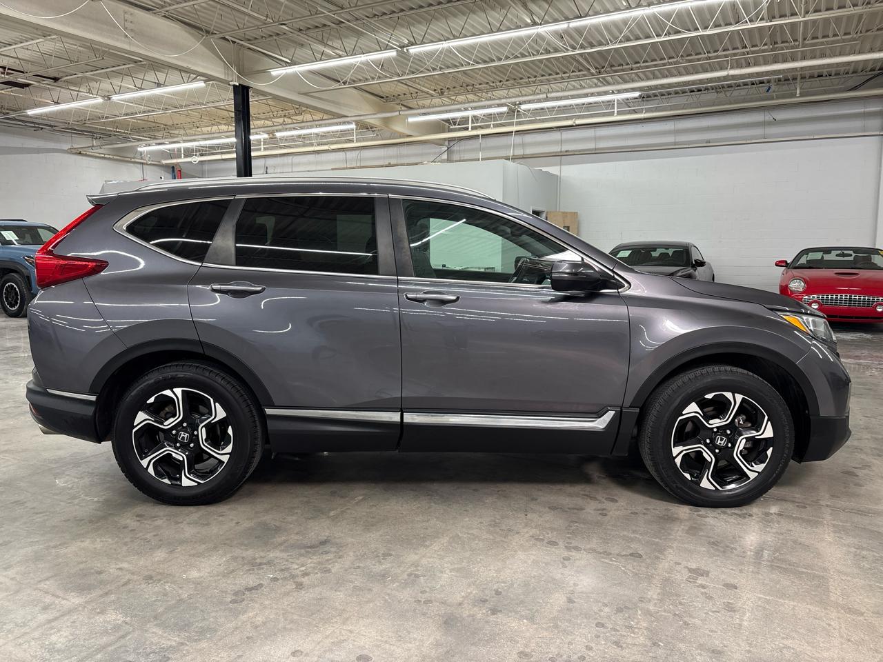 Honda CR-V Touring 2WD 2017