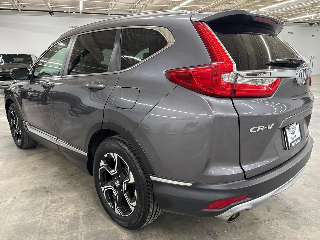 Honda CR-V Touring 2WD 2017