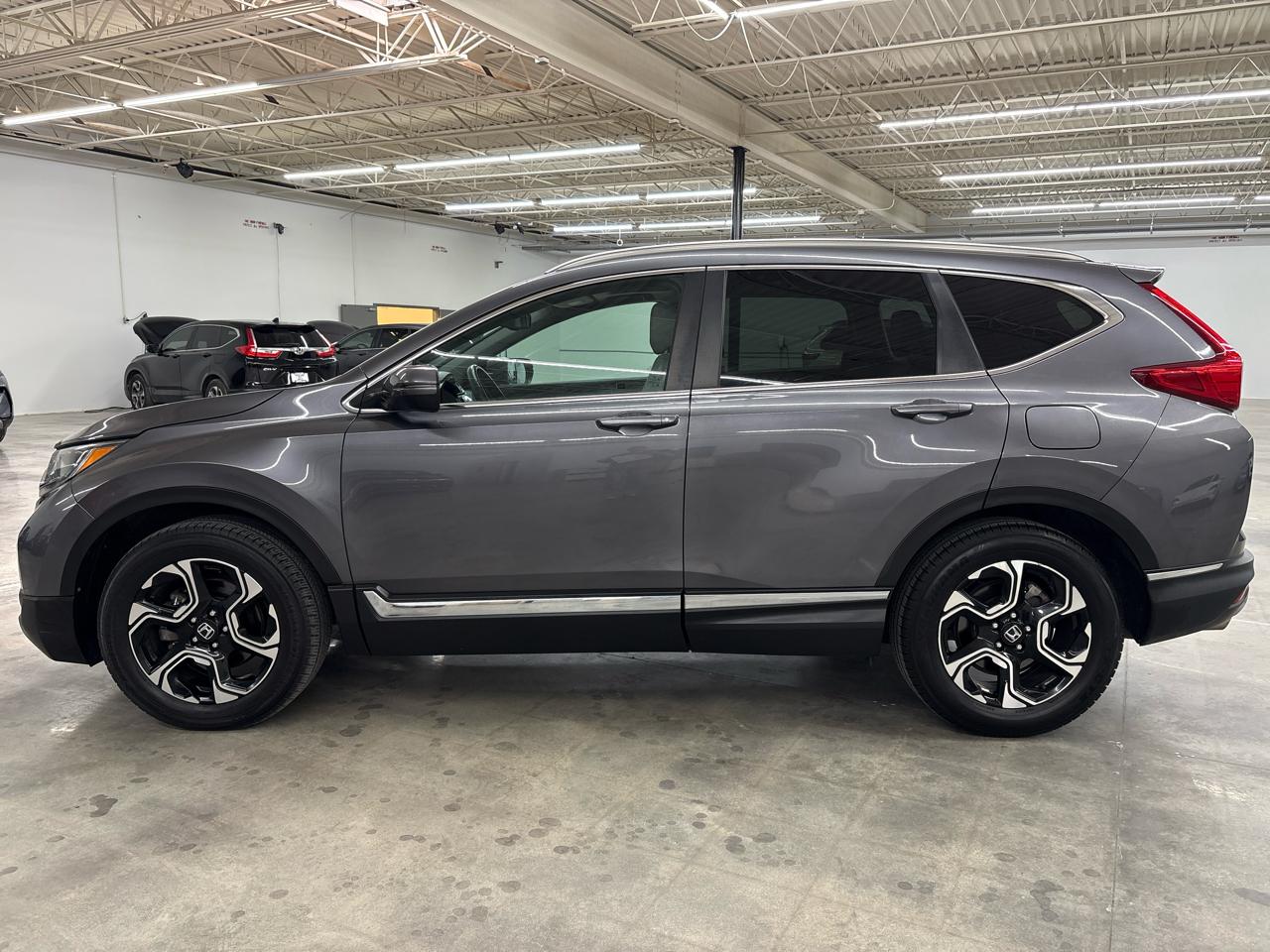 Honda CR-V Touring 2WD 2017