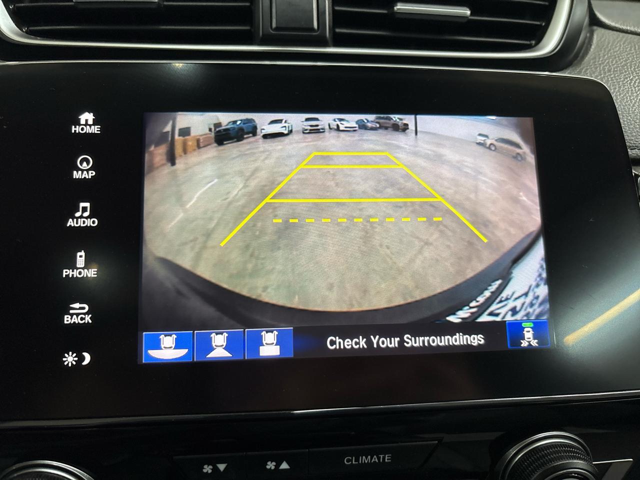 Honda CR-V Touring 2WD 2017