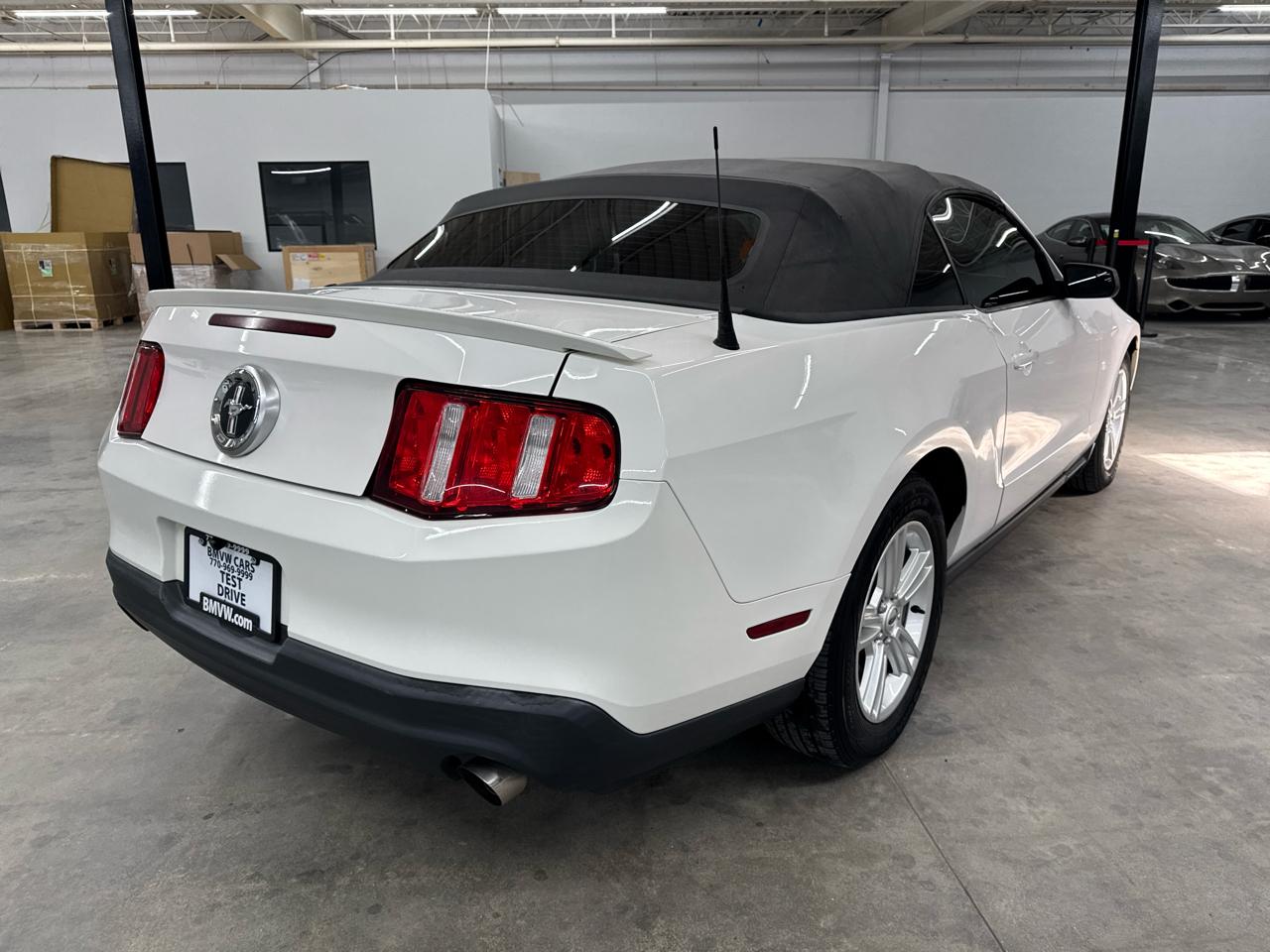 Ford Mustang 2dr Conv V6 2012