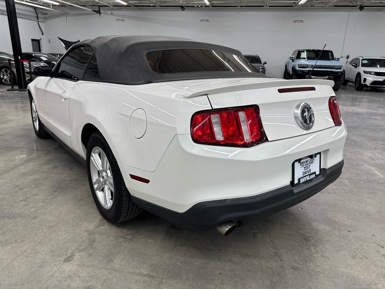 Ford Mustang 2dr Conv V6 2012