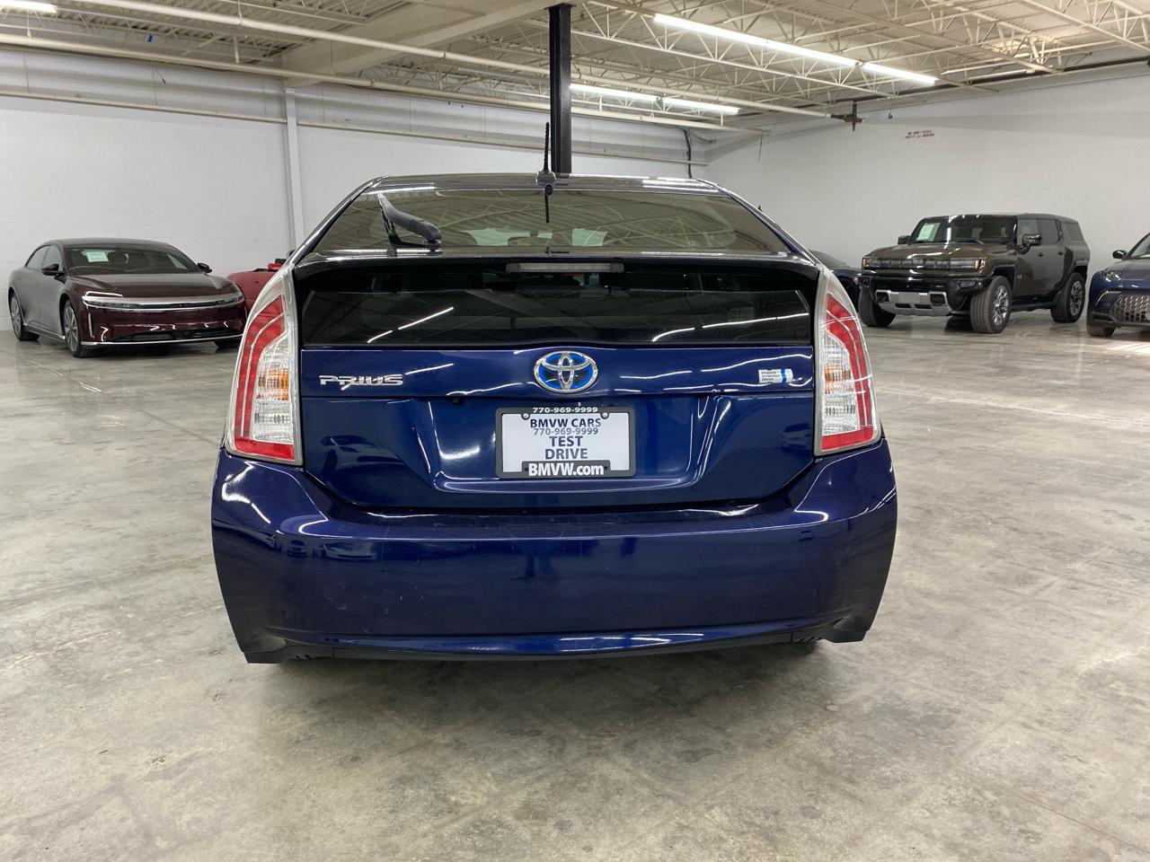 Toyota Prius 5dr HB Three (Natl) 2014