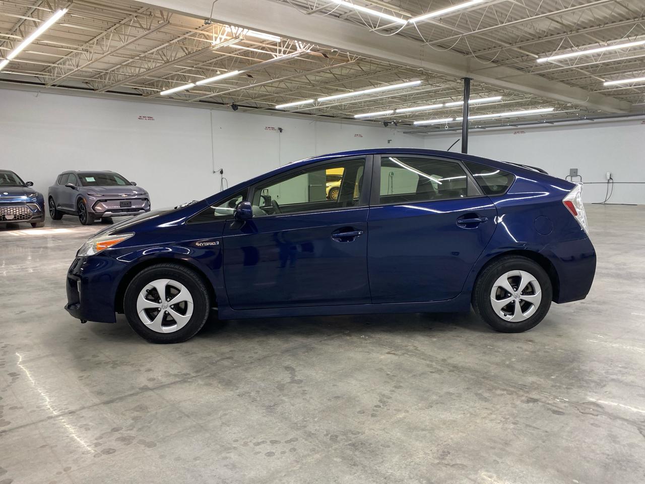 Toyota Prius 5dr HB Three (Natl) 2014
