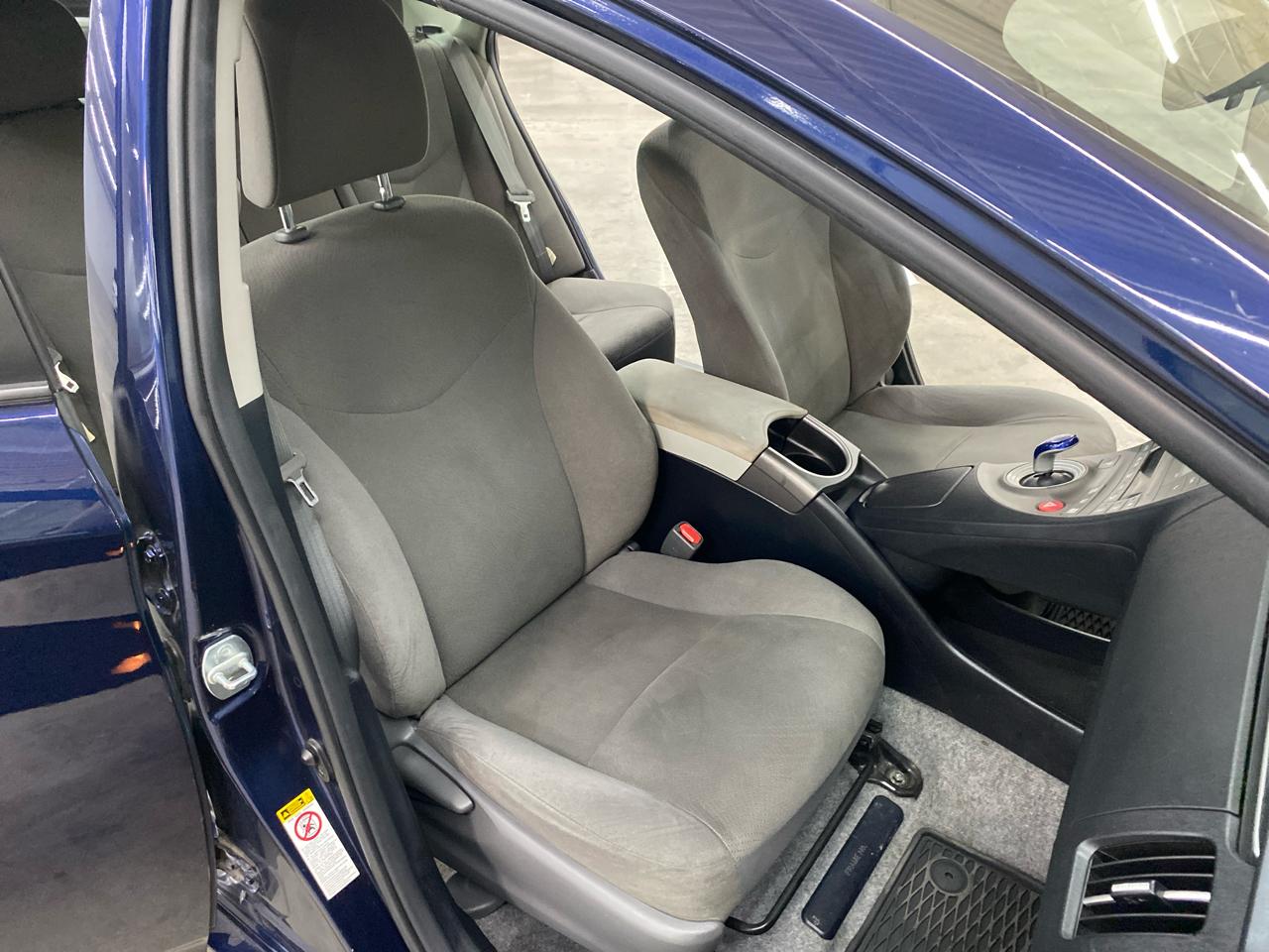 Toyota Prius 5dr HB Three (Natl) 2014