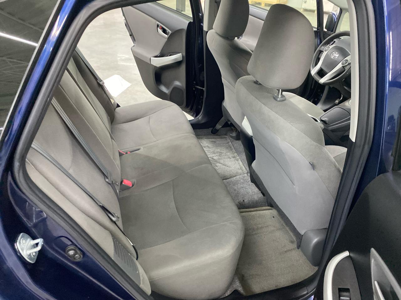 Toyota Prius 5dr HB Three (Natl) 2014