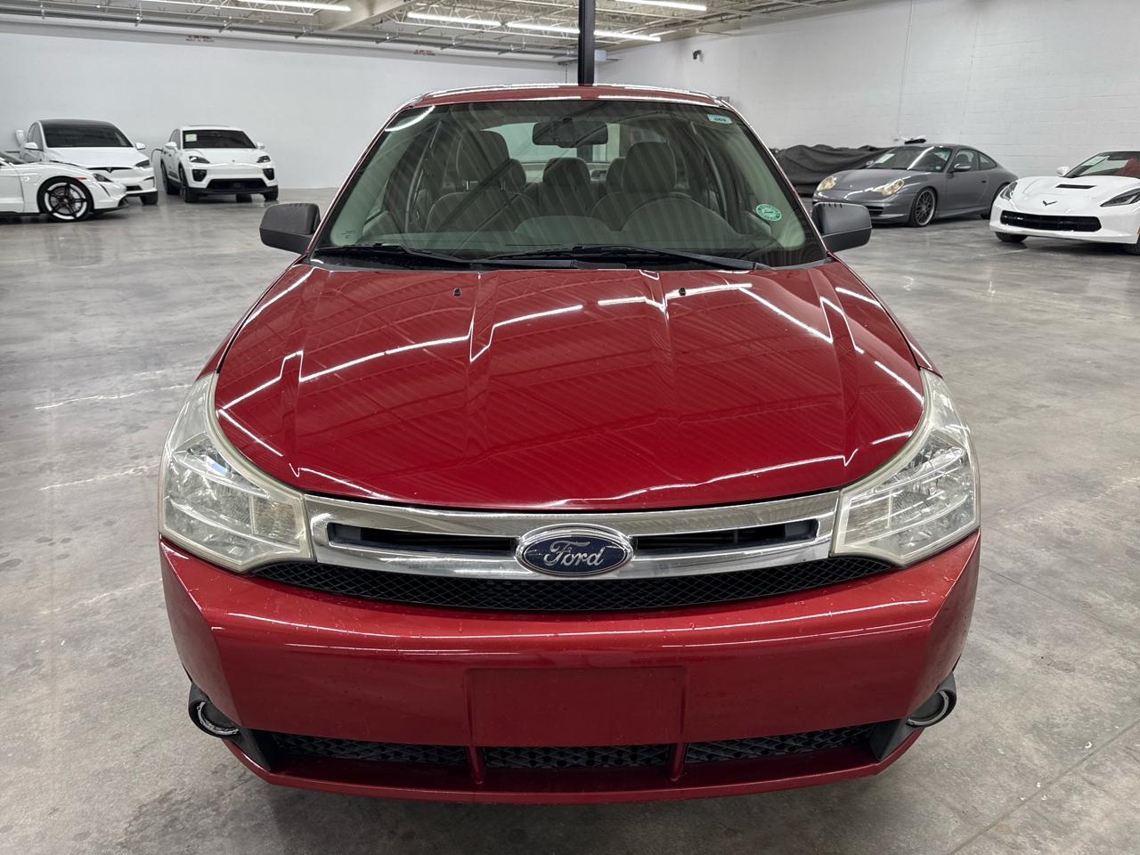 Ford Focus 4dr Sdn SES 2009