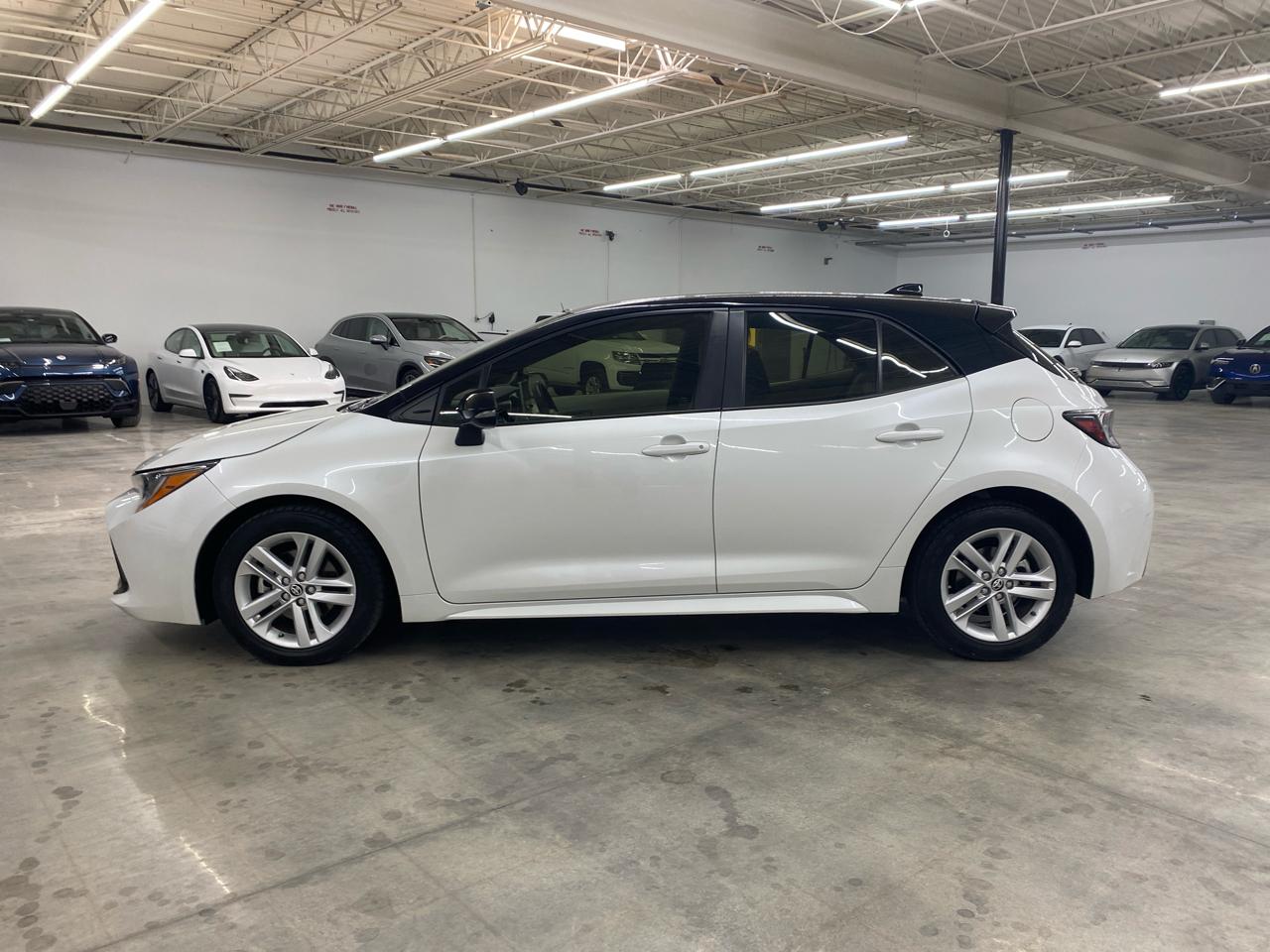 Toyota Corolla Hatchback SE CVT (Natl) 2022