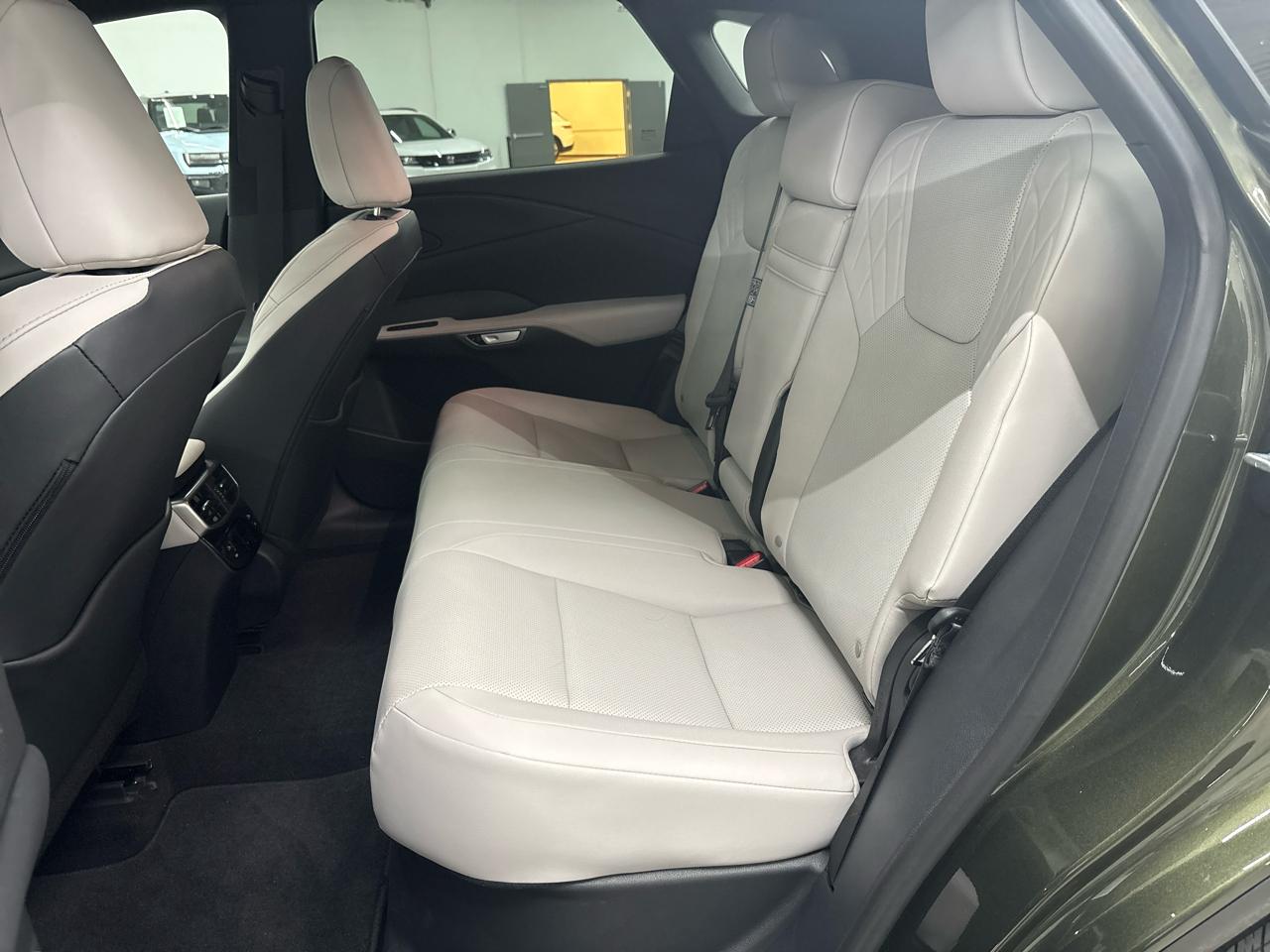 Lexus RX RX 350 FWD 2025