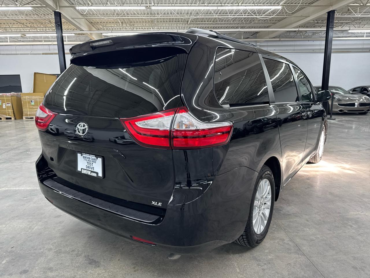 Toyota Sienna 5dr 8-Pass Van XLE Premium FWD (Natl) 2015