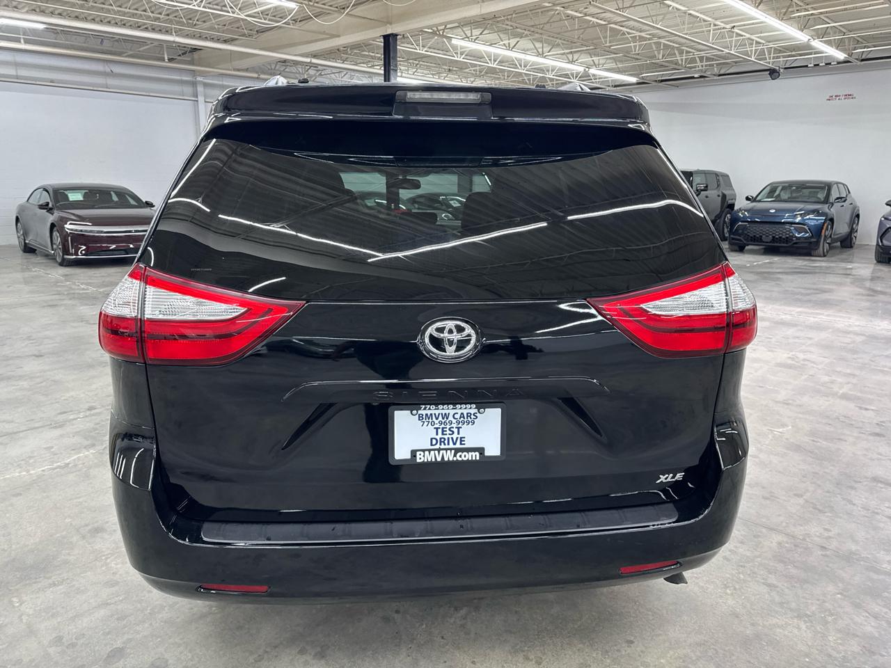 Toyota Sienna 5dr 8-Pass Van XLE Premium FWD (Natl) 2015