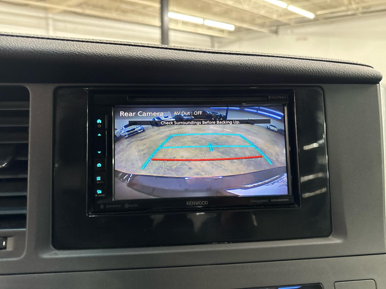 Toyota Sienna 5dr 8-Pass Van XLE Premium FWD (Natl) 2015