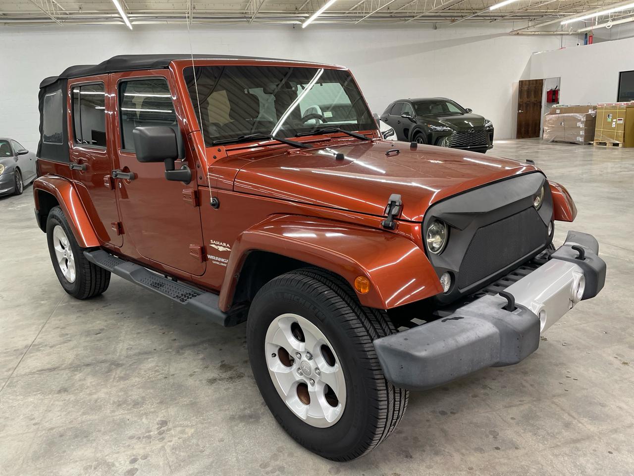Jeep Wrangler Unlimited 4WD 4dr Sahara 2014