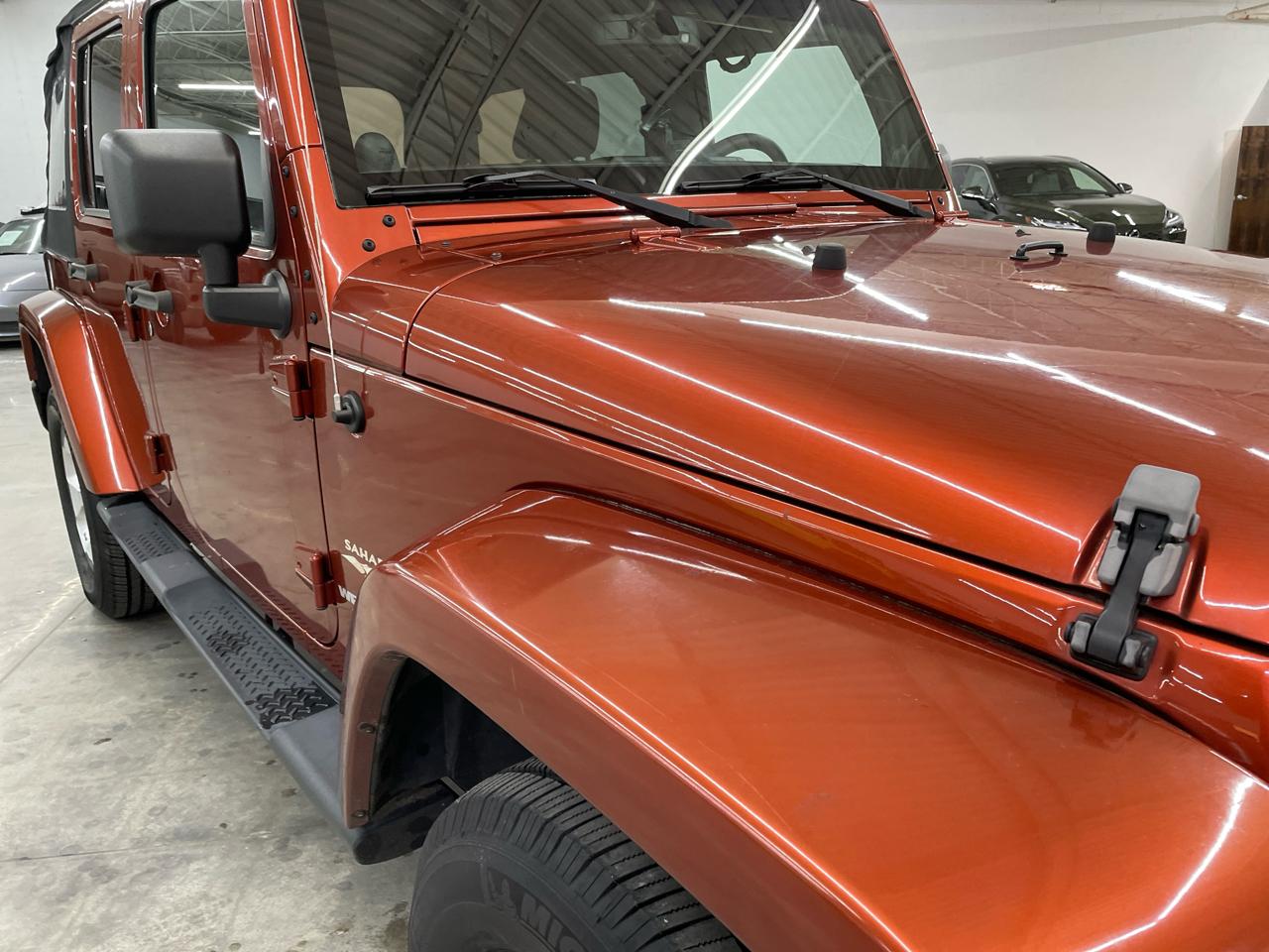 Jeep Wrangler Unlimited 4WD 4dr Sahara 2014