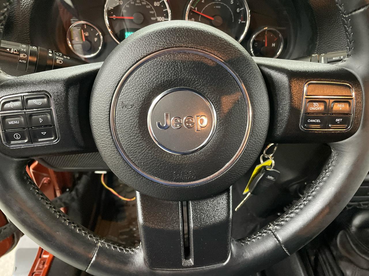 Jeep Wrangler Unlimited 4WD 4dr Sahara 2014