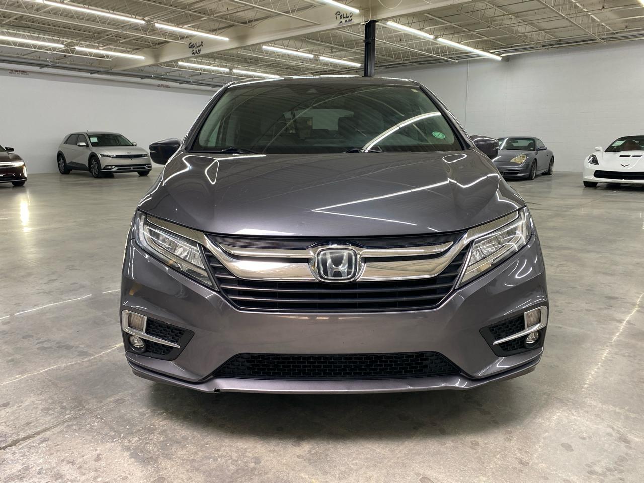 Honda Odyssey Touring Auto 2018