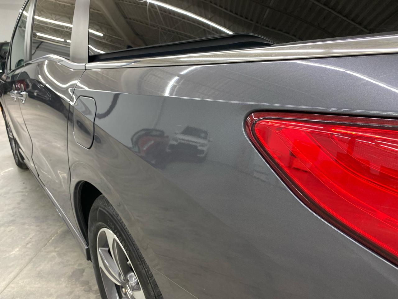 Honda Odyssey Touring Auto 2018