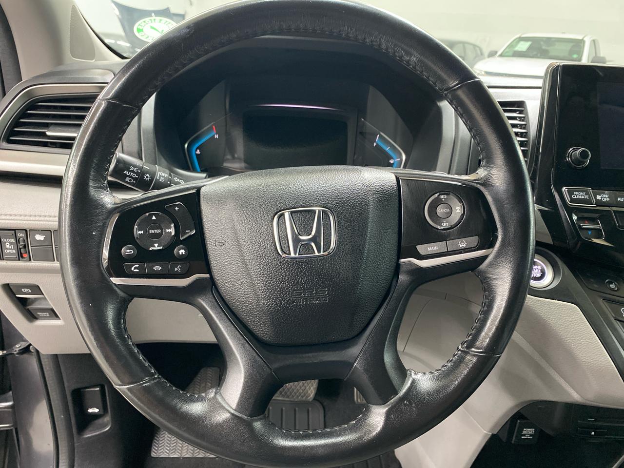 Honda Odyssey Touring Auto 2018