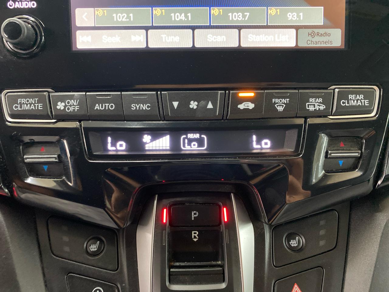 Honda Odyssey Touring Auto 2018