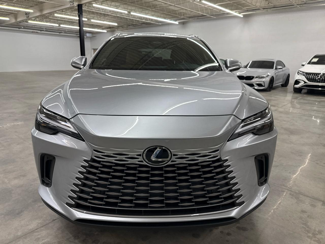 Lexus RX RX 350h AWD 2025