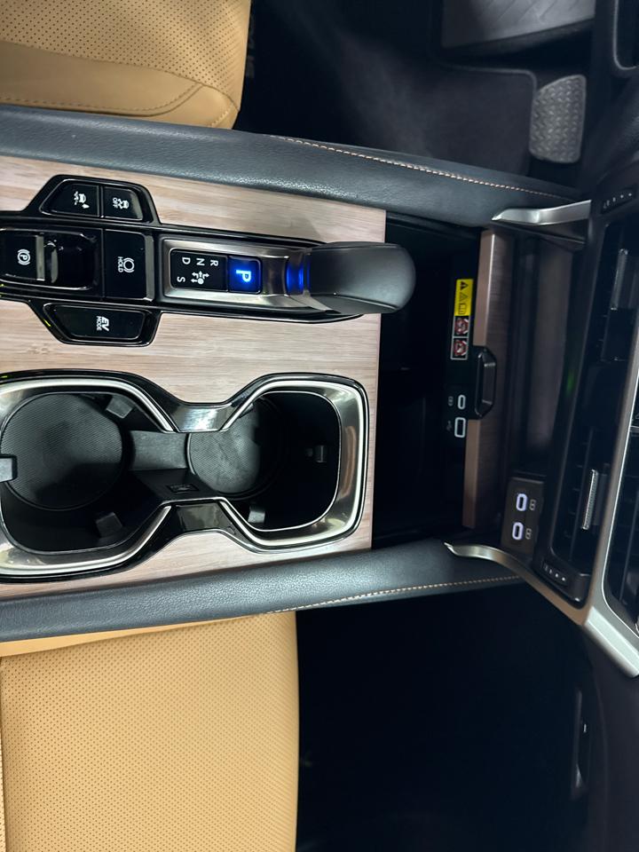 Lexus RX RX 350h AWD 2025