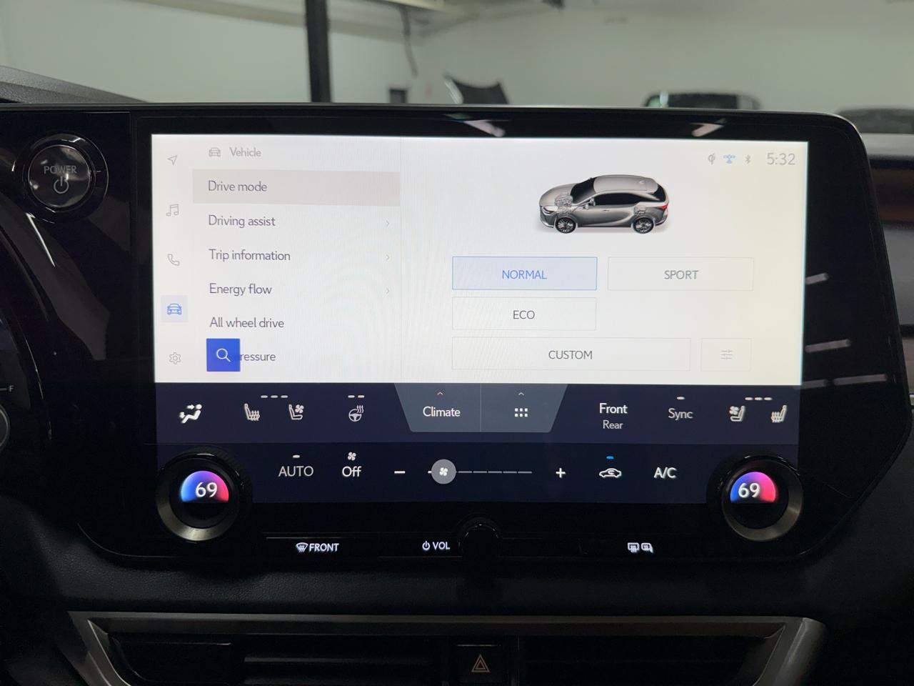 Lexus RX RX 350h AWD 2025