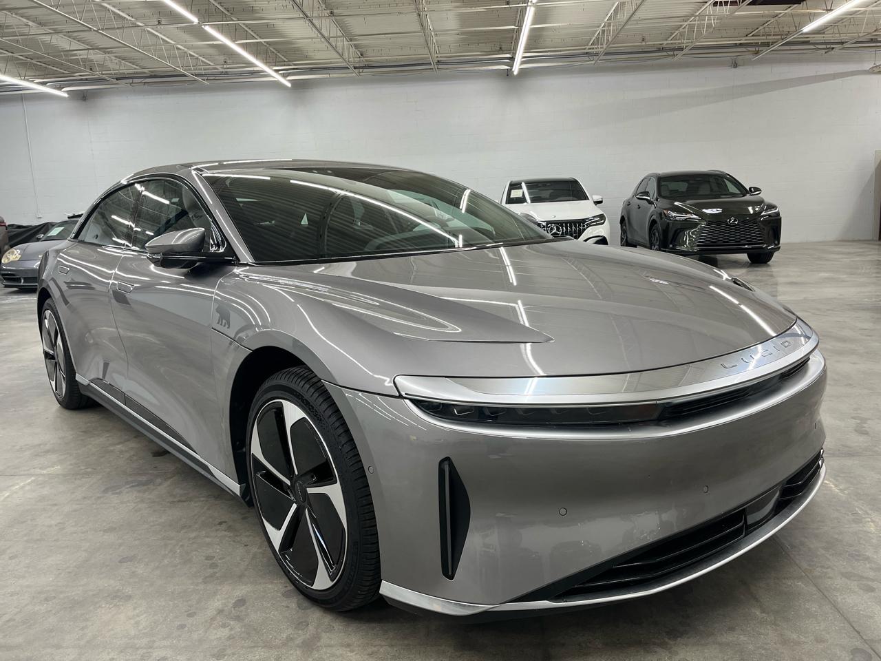 Lucid Air Pure RWD 2025