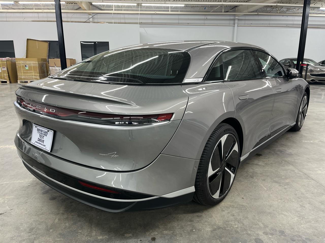Lucid Air Pure RWD 2025