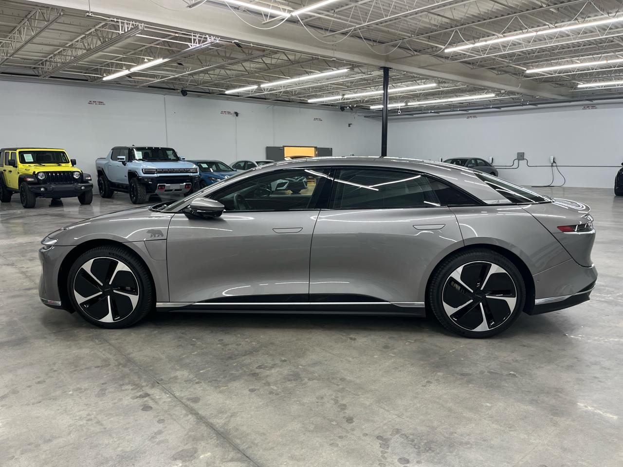 Lucid Air Pure RWD 2025
