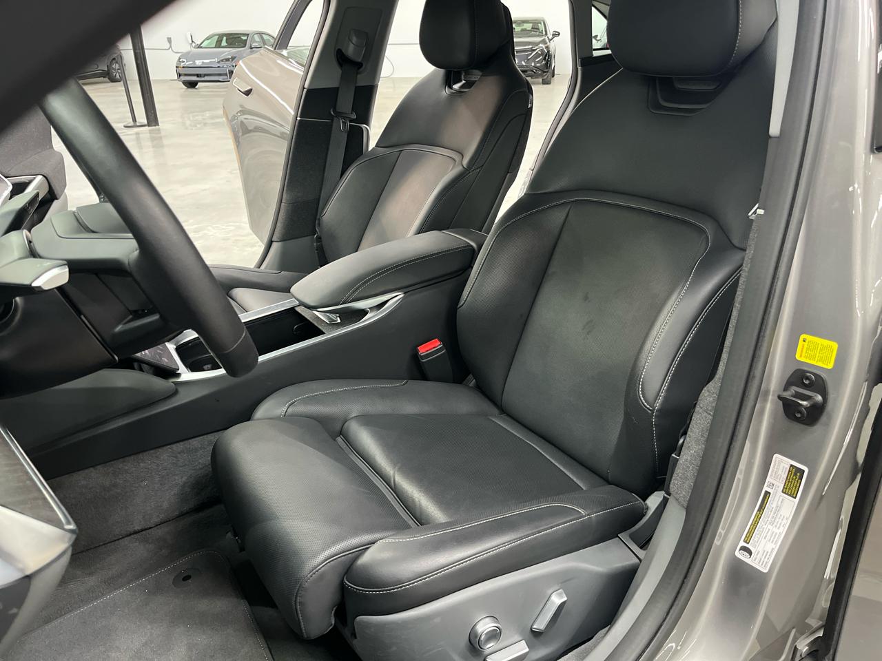 Lucid Air Pure RWD 2025