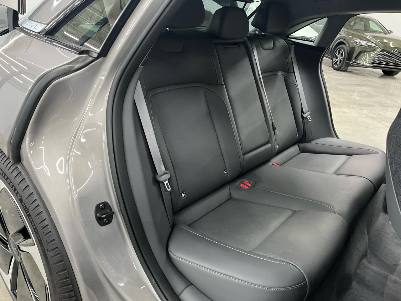 Lucid Air Pure RWD 2025